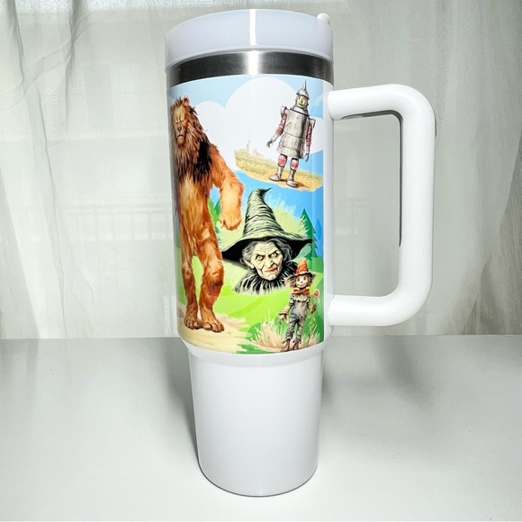 Disney Wizard of oz 40 oz Tumbler/Water bottle/Mug with lid, handle and straw. B - Picture 7 of 8